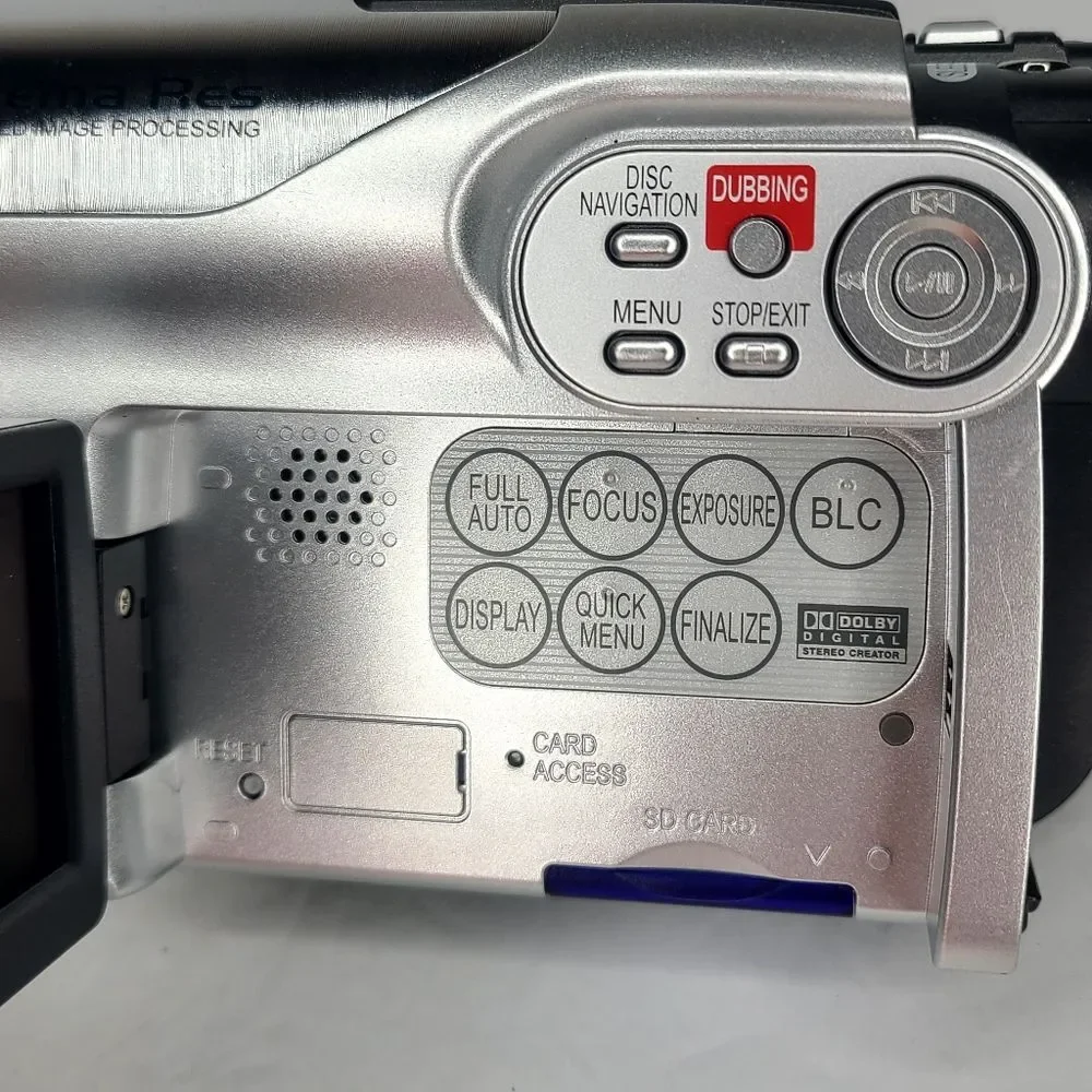 Hitachi DZ-HS300A DVD Hybrid Camcorder with 25x Optical Zoom‎ - Tested